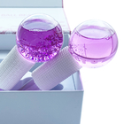 OEM Premium Kustom Label Pribadi Frozen Cryo Cooling Massager Bola Es Merah Muda untuk Wajah